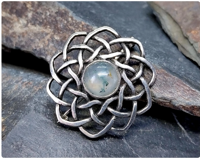 Vintage Sterling Silver Moss Agate Spiral  Brooch - 4.8g