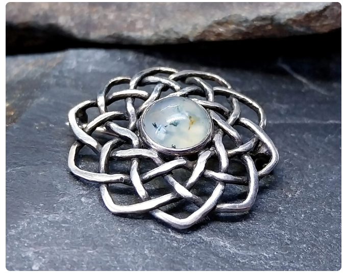 Vintage Sterling Silver Moss Agate Spiral  Brooch - 4.8g