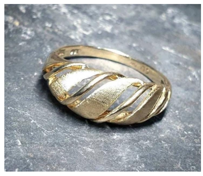 Vintage 9ct GOLD Celtic Weave RING - Hallmarked - Size P (7.5) - 2.5g