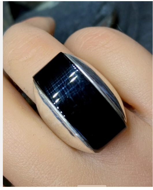 Huge SILVER ONYX Signet Ring - Jet Black Stone - Size uk O ( us 7) - 15.7g