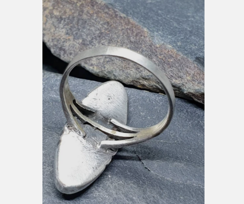 Vintage SILVER RING - Jet Black Onyx and Green Agate - Size uk R 1/2 ( 9) - 6.5g