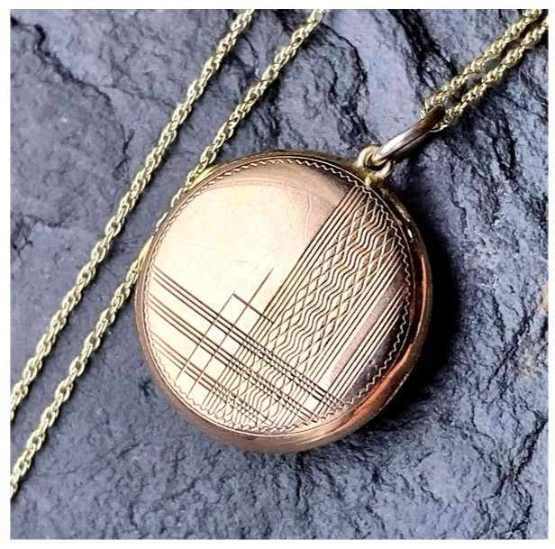 Vintage 9ct GOLD Circle LOCKET - Chester Hallmarked 1953 with 18" Chain - 2.5g