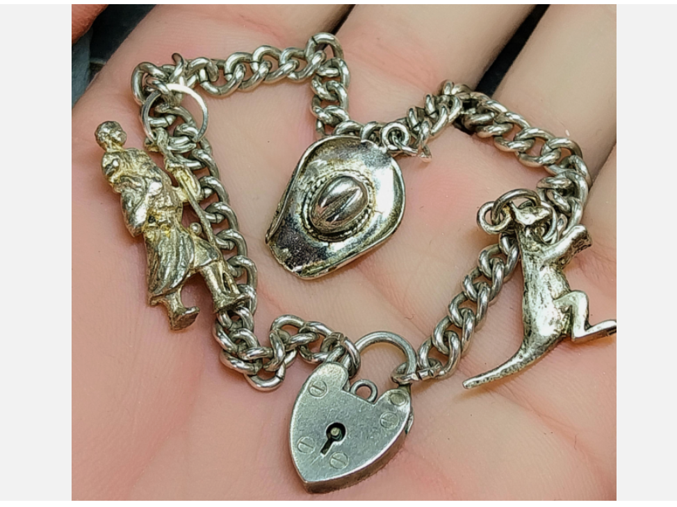 Vintage STERLING SILVER LINK BRACELET with 3 Charms and Padlock Lock 18.1g