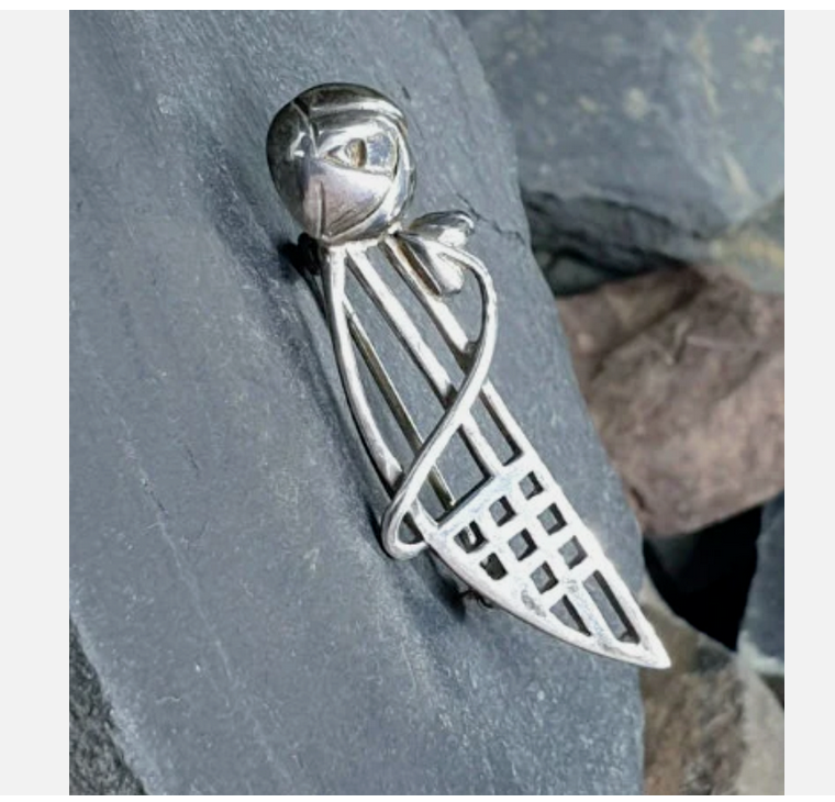 Vintage Celtic GLASGOW ROSE Brooch - Art Deco Style by Carrick - 4.2g