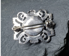 Vintage GREEN GEMSTONE BROOCH - Sterling Silver Edinburgh 1962 - 5.7g