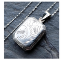 Vintage Sterling SILVER Octagonal LOCKET  on  18" Chain - 5.1g