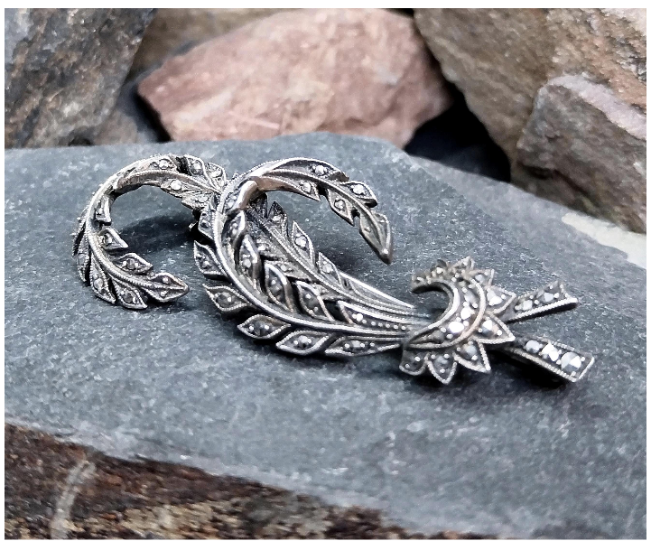 Vintage Marcasite Fern BROOCH - 11.3g