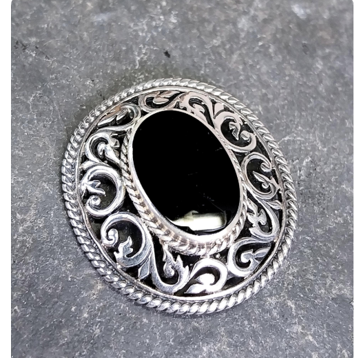 Vintage Oval ONYX Brooch - Sterling Silver - 11.6g