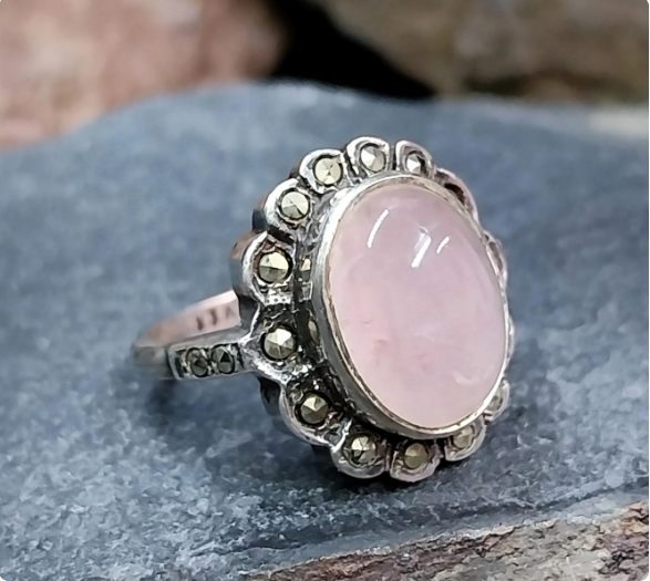 SILVER Art Deco RING with Large Rose Quartz Stone - uk size K 1/2 (us 5.5) - 4.6g