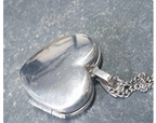 Vintage Sterling Silver HEART LOCKET - Celtic Knot Design on 17" Chain - 2.8g