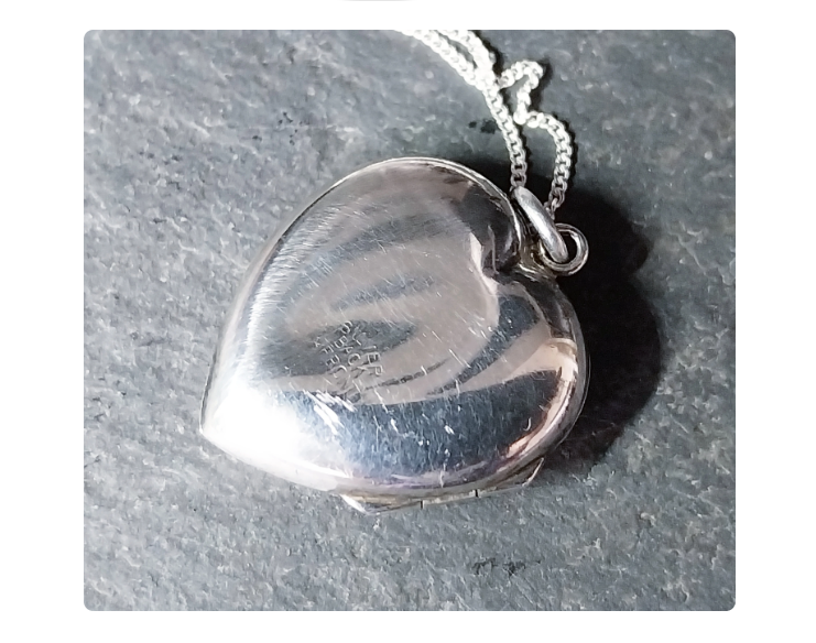 Antique Sterling Silver Heart Locket - Art Deco Style with 18" Chain - 4.5g