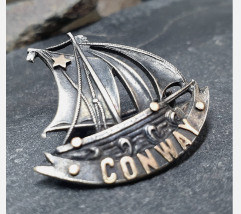 Antique Sterling Silver CONWAY Tourist Brooch - Celtic Boat, Ship - 4.4g