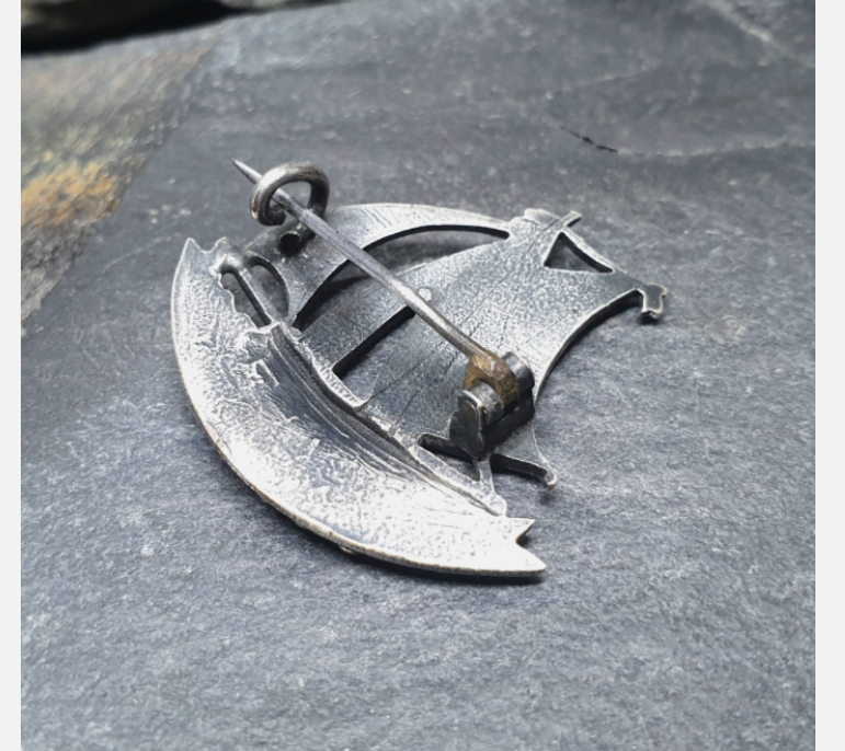 Antique Sterling Silver CONWAY Tourist Brooch - Celtic Boat, Ship - 4.4g