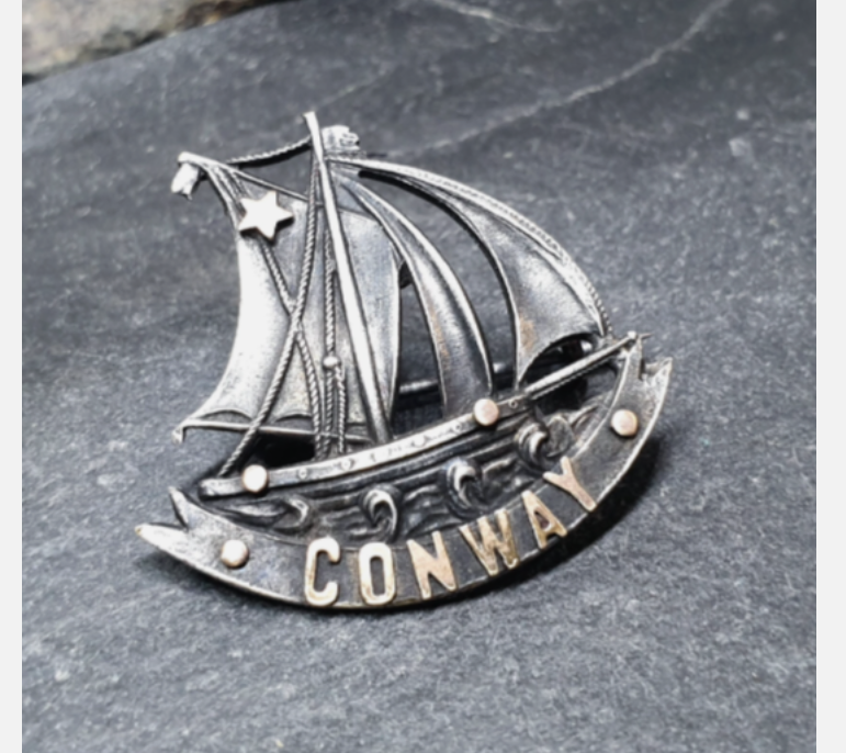 Antique Sterling Silver CONWAY Tourist Brooch - Celtic Boat, Ship - 4.4g
