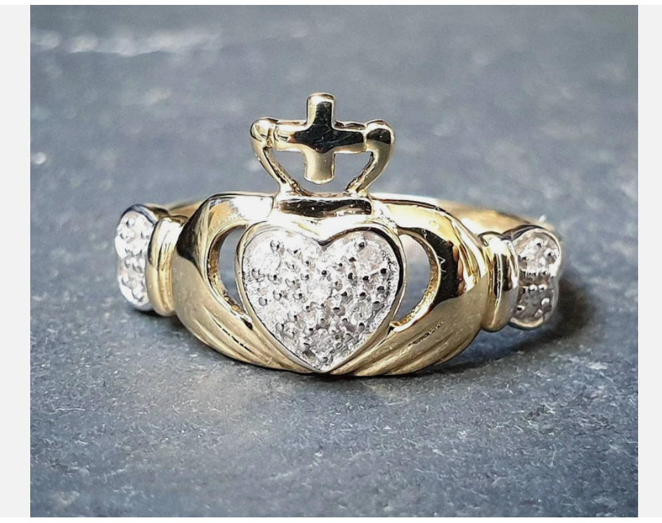 9ct GOLD & Diamond CLADDAGH Ring - Diamond Band - Size M (us size 6) - 1.7g