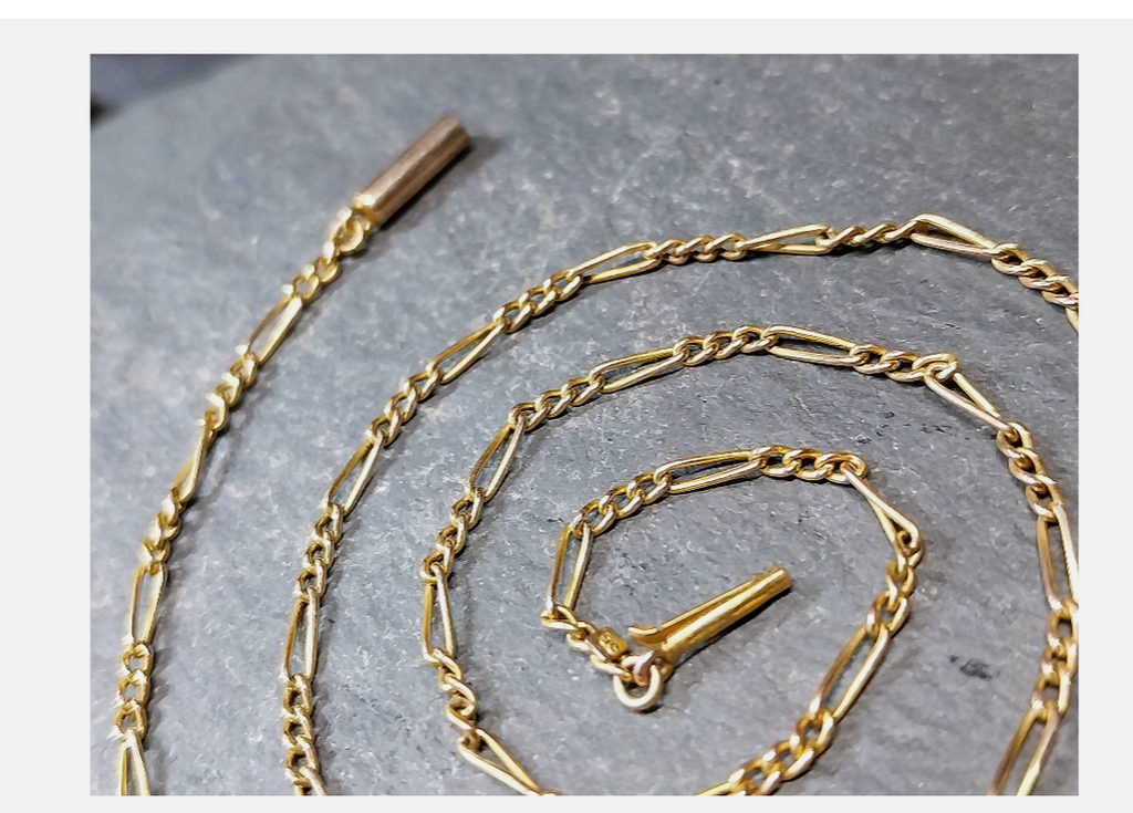 Antique 9ct GOLD Figaro triple link Chain Necklace with Barrel Clasp - 16"  3.6g
