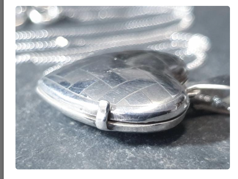 Vintage Sterling Silver HEART LOCKET - Criss Cross Design on 18" Chain - 4.3g