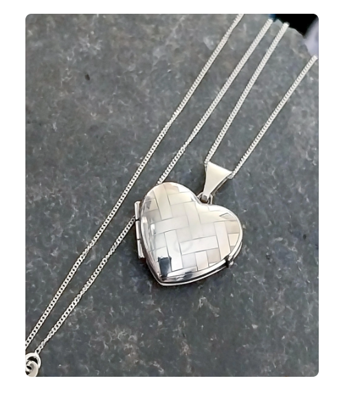 Vintage Sterling Silver HEART LOCKET - Criss Cross Design on 18" Chain - 4.3g