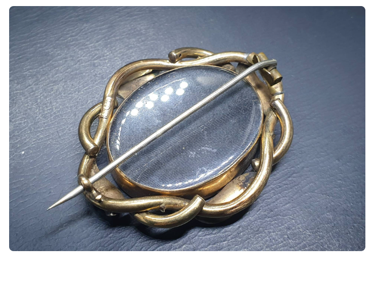 Antique 9ct GOLD MOURNING Hair Art Brooch - Victorian Memento Mori - 10.2g