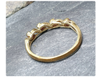Vintage 9ct GOLD RING - Rubies & Diamonds - Size uk R (us 8.5) Hallmarked 2.1g