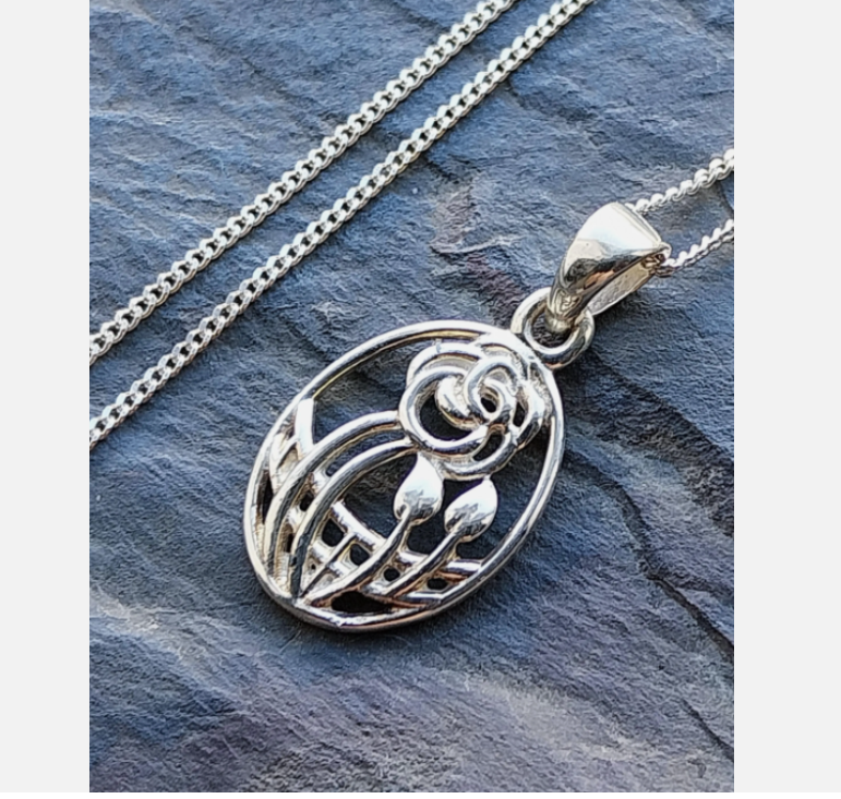 Vintage Sterling Silver CELTIC ROSE Pendant Necklace & 18" Chain - 2.7g