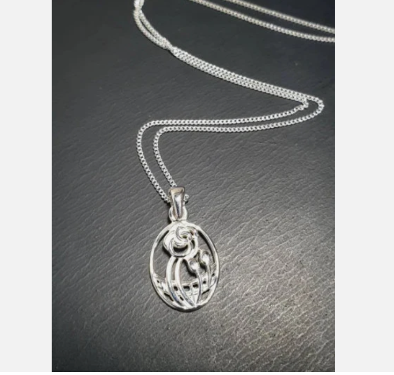 Vintage Sterling Silver CELTIC ROSE Pendant Necklace & 18" Chain - 2.7g