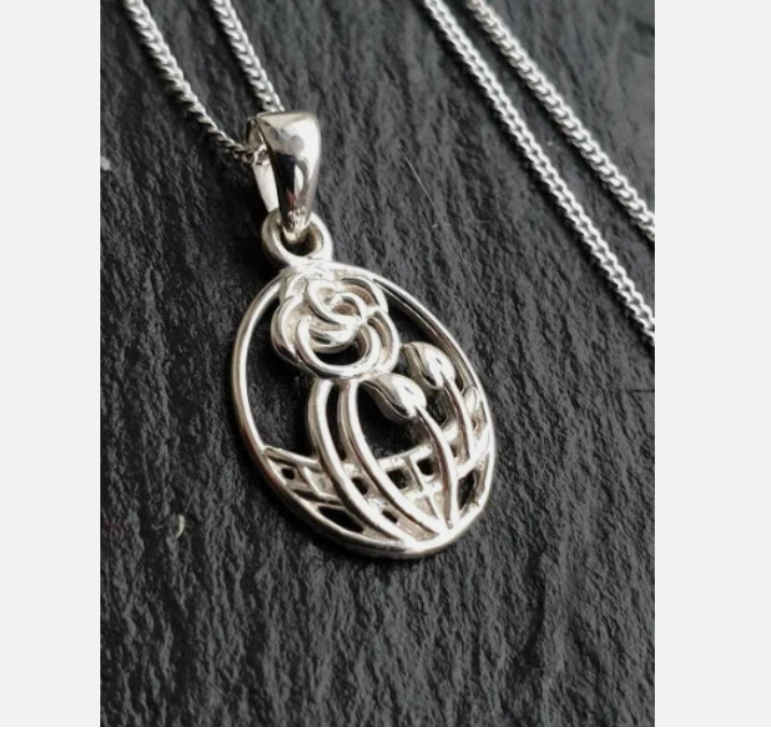 Vintage Sterling Silver CELTIC ROSE Pendant Necklace & 18" Chain - 2.7g
