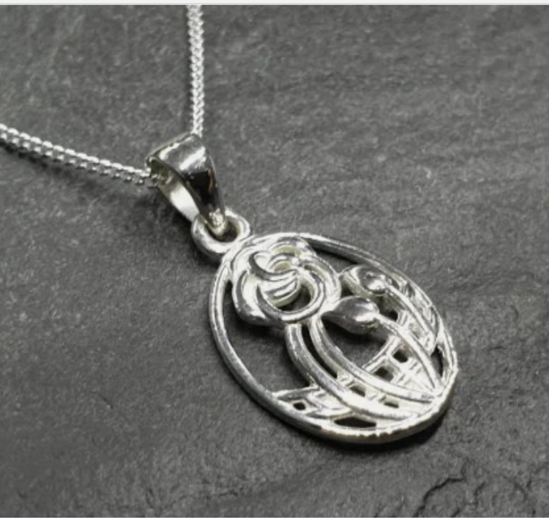 Vintage Sterling Silver CELTIC ROSE Pendant Necklace & 18" Chain - 2.7g