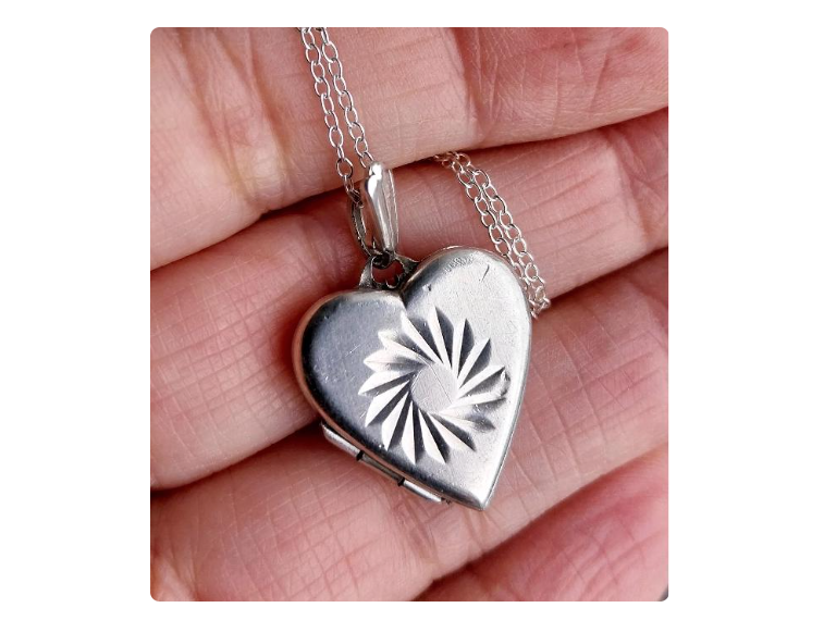 Sterling Silver HEART LOCKET with Swirl on 18" Chain - 4.6g