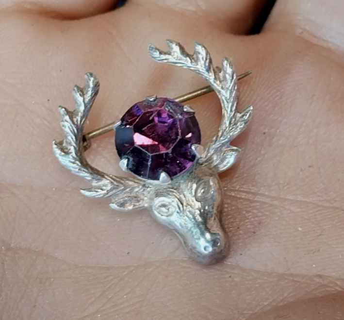 Vintage Silver STAG Antlers Brooch - with Purple Amethyst Stone- 3.4g