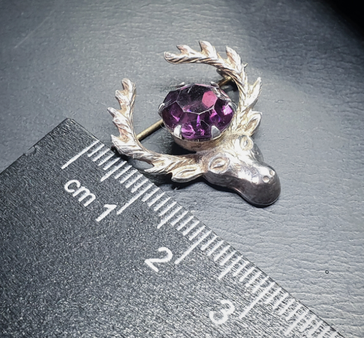 Vintage Silver STAG Antlers Brooch - with Purple Amethyst Stone- 3.4g