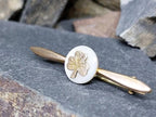 Vintage Three Leaf Clover Brooch -  on Mother of Pearl - 1.9g