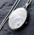 Sterling SILVER LOCKET Necklace - Geometric Sunburst on 18" Chain - 12.2g