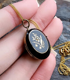VICTORIAN Jet Black & 9ct Gold LOCKET - with 18" Chain - 6.5g