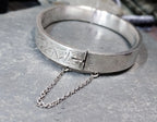 Vintage Sterling SILVER BANGLE Bracelet - Chester 1941 - 11.9g
