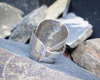 Huge SILVER RING with Dublin hallmarks - uk size T (us 9.5) - 13.9g