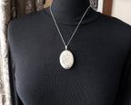 Sterling SILVER LOCKET - with Large Oval Rope Border on 20" Chain - 13g