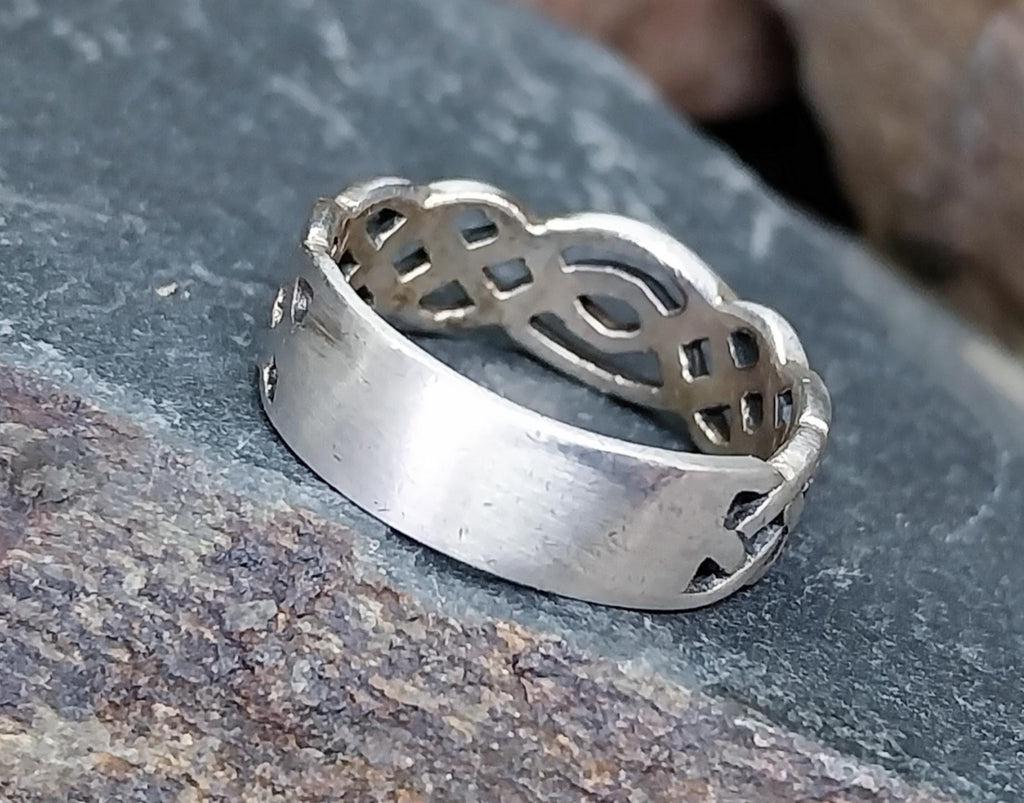 Silver CELTIC KNOT RING - 925 Sterling Silver - Size uk M ( us 6) 3.1g