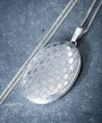 Large Oval SILVER LOCKET with Checker Board design on 18" Chain - 7.8g