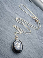 VICTORIAN Jet Black & 9ct Gold LOCKET - with 18" Chain - 6.5g