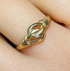 9ct GOLD CELTIC Fede Ring - uk size M 1/2 (us 6.5) - 1.5g