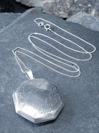 Vintage Sterling SILVER OCTAGONAL Locket on  20" Chain - 8.7g