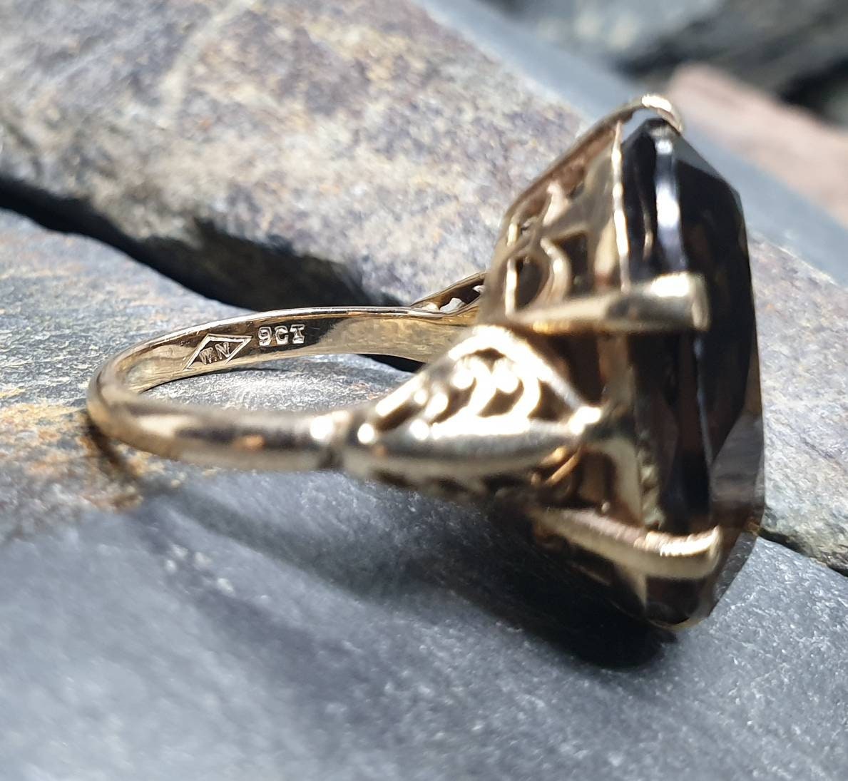 Huge Antique 9ct GOLD Smoky Quartz Ring - Size uk L (us 5.75) - 7.2g