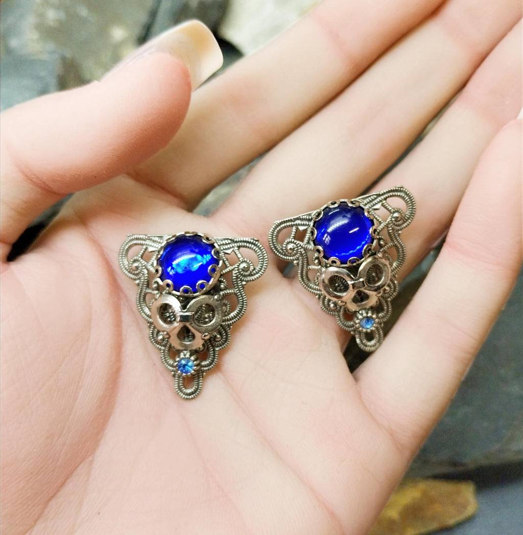 Vintage Costume EARRINGS Blue Triangular Clip On - 8.1g