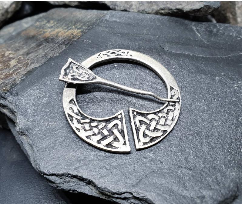 Vintage Scottish Silver CELTIC PENANNULAR Brooch c 1948 -  9.8g