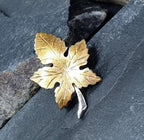 Vintage Sterling Silver LEAF BROOCH - Autumn Maple - 2.3g