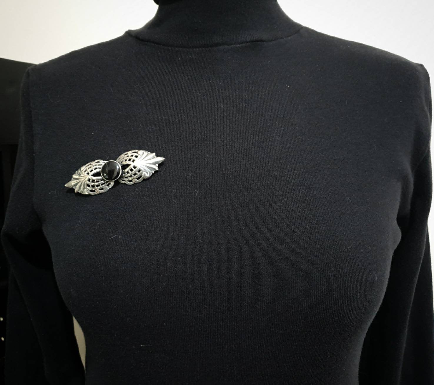 Vintage SILVER & ONYX BROOCH - Winged Design - 9.9g