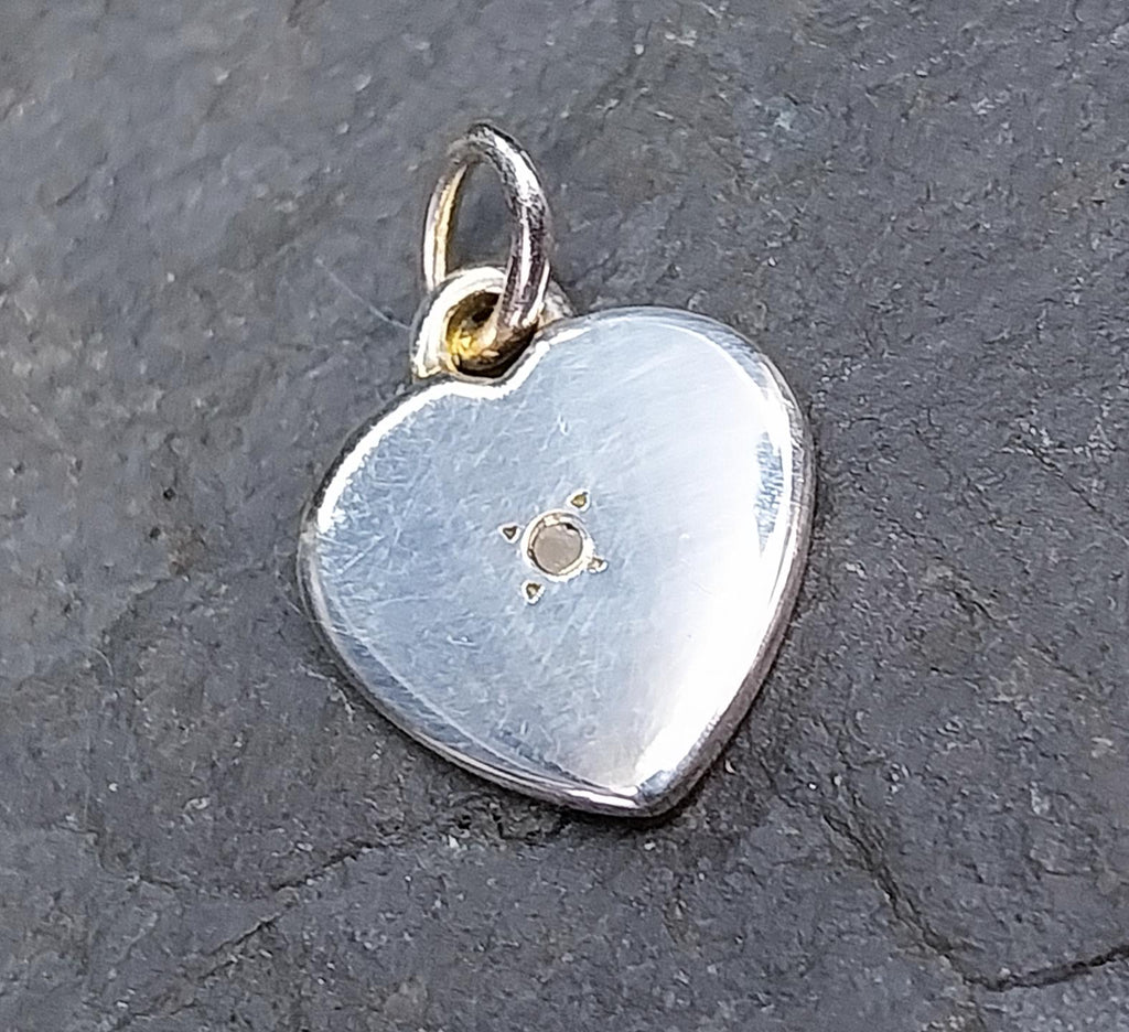 Vtg SILVER Diamond HEART Charm - NV - 1.9g