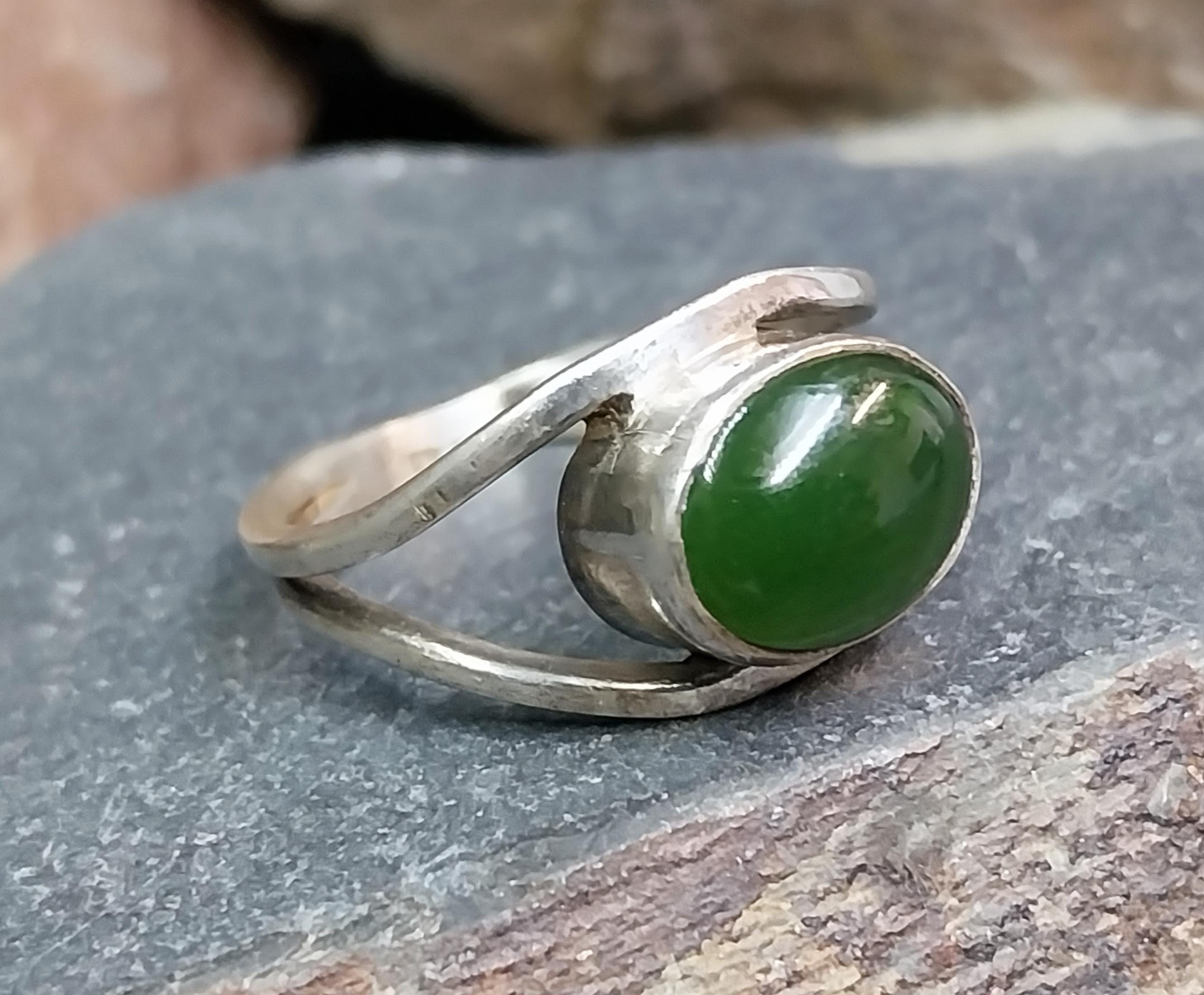 Vintage Sterling Silver Ring - Forest Green Agate - uk size Q (8) - 3.8g