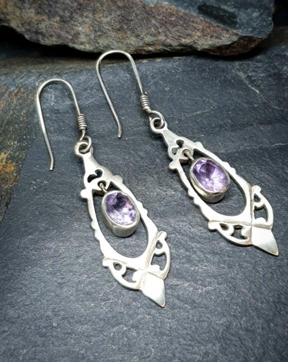 Sterling Silver Dangle Earrings - with Purple amethyst Stone - 4.2g